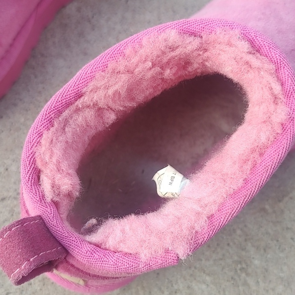 Women's Genuine Shearling Ugg Booties - Picture 11 of 11
